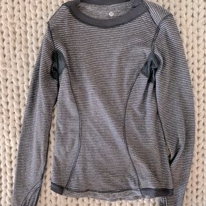 Long sleeve lululemon top